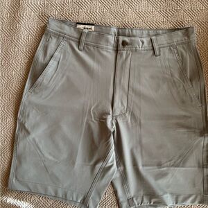 FootJoy Men's Light Gray Flat Front Shorts